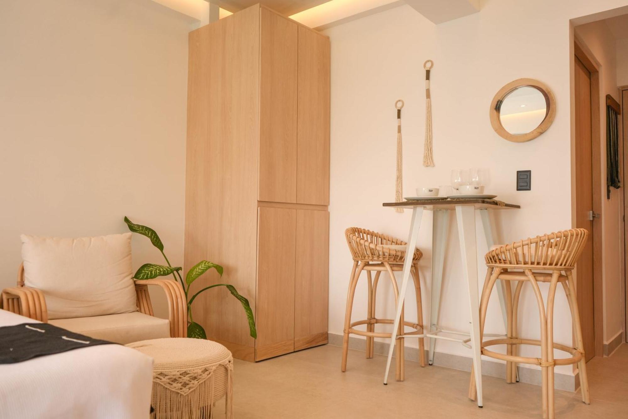 Macondo Quinta Avenida Residences Hotel Playa del Carmen